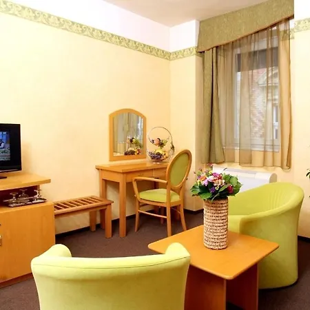 Szent Janos Hotel Eger