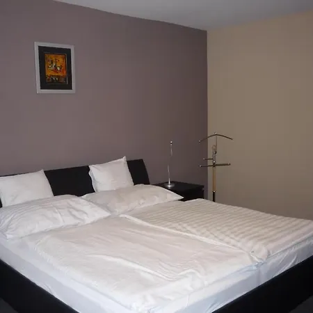 Szent Janos 3* Эгер