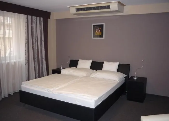 Szent Janos Szálloda Eger